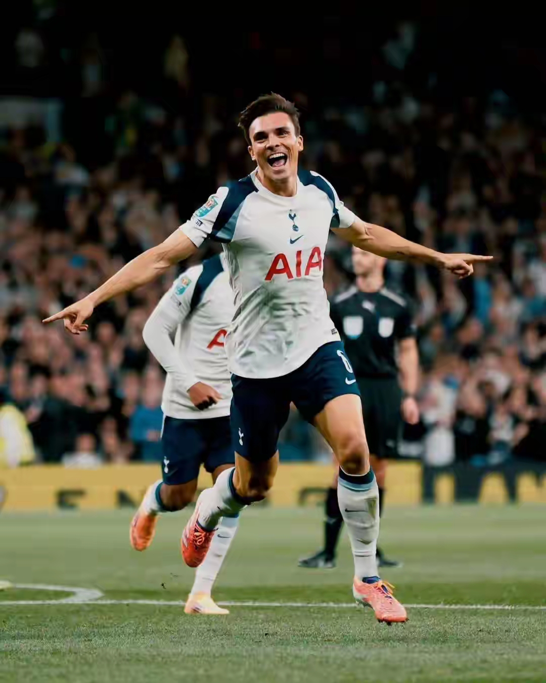 爱游戏官方入口-赛前突围战来临，克里夫兰骑士围绕英超主帅复盘，引发热议，球队文化再被提及的简单介绍