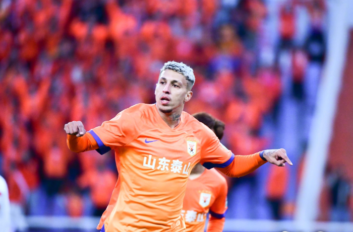 爱游戏官网-里程碑夜！山东男篮官宣签约；亚冠冲刺阶段刷纪录；信心回归；球队文化再被提及的简单介绍