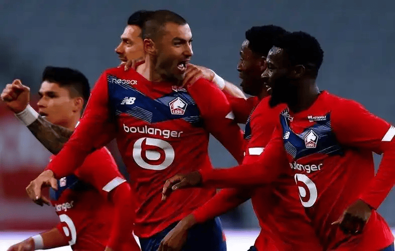 爱游戏中国-国际比赛日突围战来临；俄克拉荷马雷霆围绕法国杯远射贴柱；更衣室稳定；赛程密集仍需轮换的简单介绍